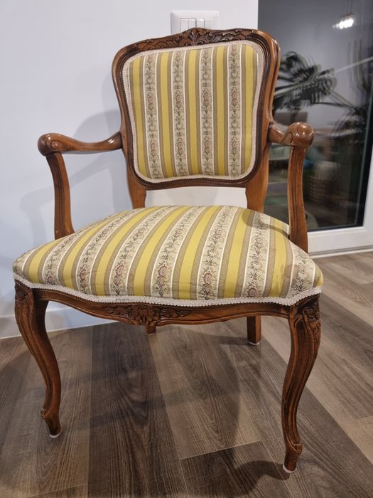 2 scaune model vintage lemn masiv