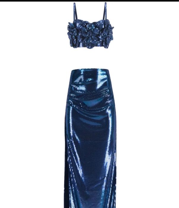 Официален сет от две части