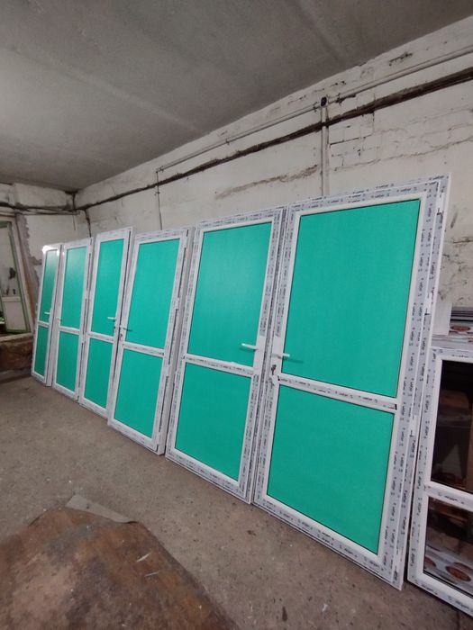 Пластиковые дверь по 70.000тг