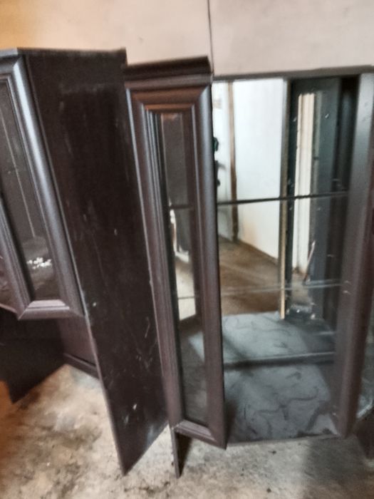 Продам стенку почти новая