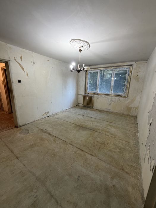 3 camere Emil Racovita Berceni  etajul 1 67mp
