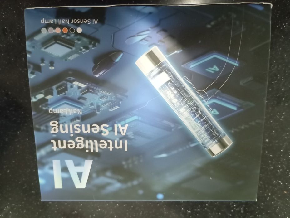AI фонарик для маникюра