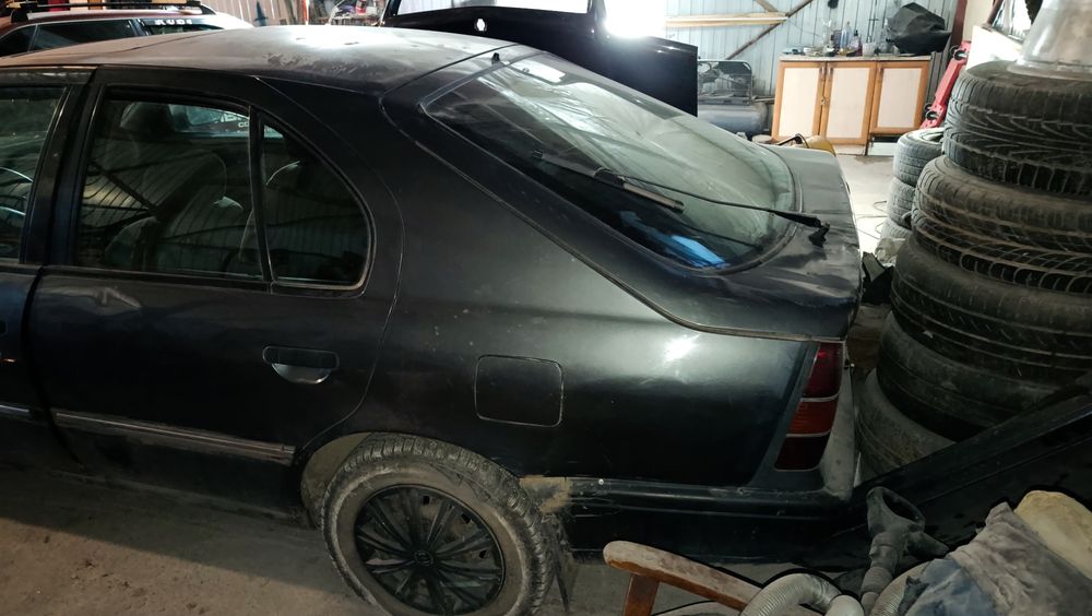 Продаётся нисан примера