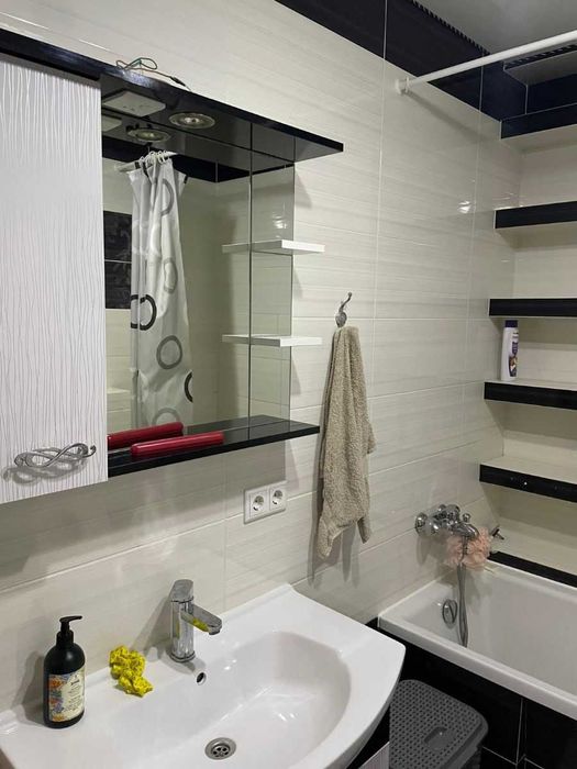 Дава се под наем Тристаен апартамент в София, Хаджи Димитър - 90 кв.м за 475 € - Снимка #4