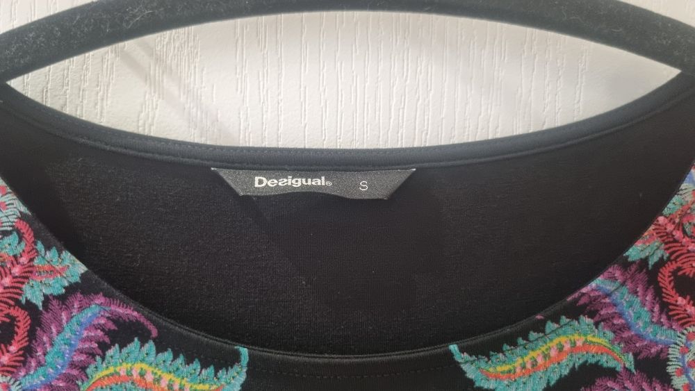 Рокля PRAGA Desigual