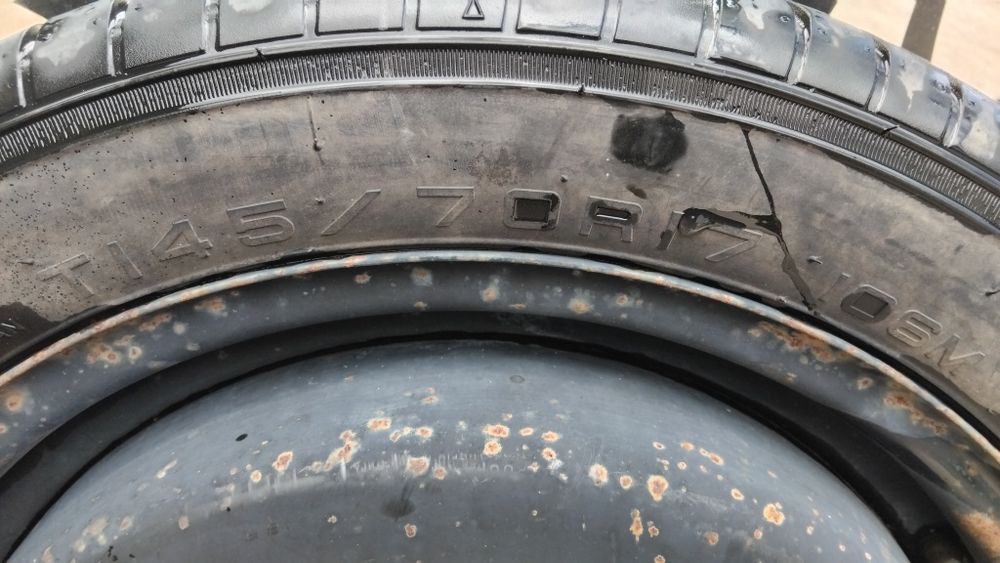 Резервна гума тип патерица за Фиат Феромон