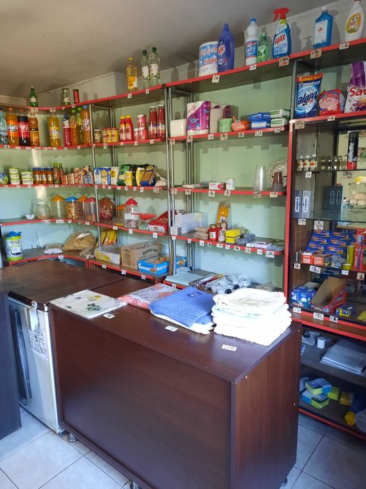 Spatiu comercial de vanzare pretabil supermarket
