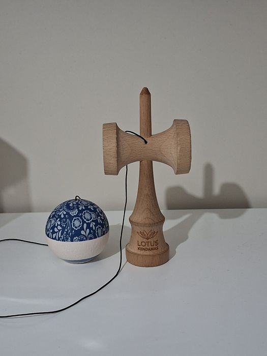 Kendama Lotus Bloom Antiskid V2