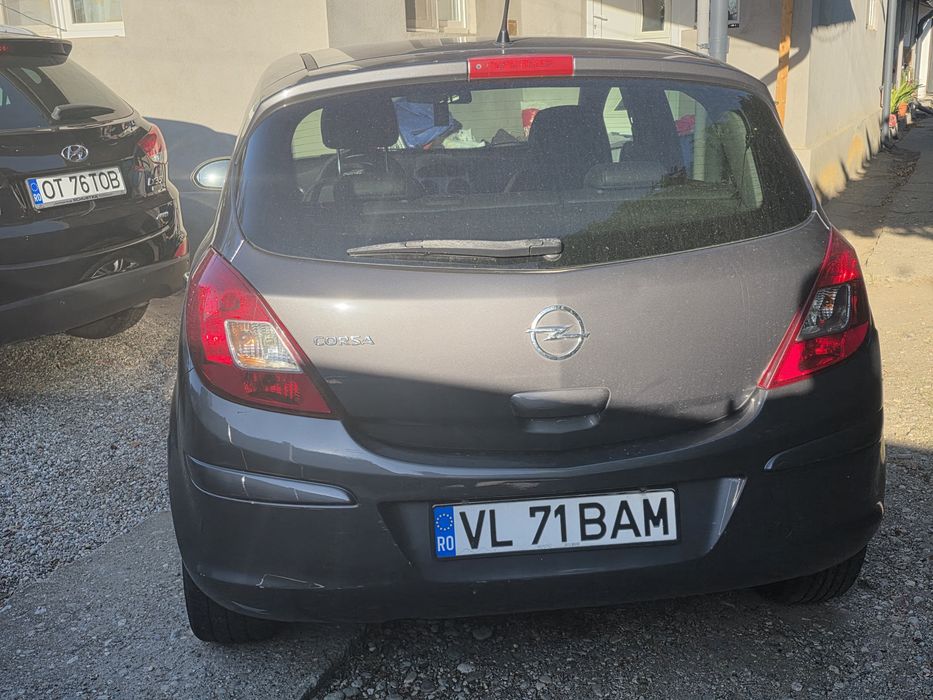 Opel Corsa D 2012 - Benzina + GPL din fabrica AC 183.000 km stare buna