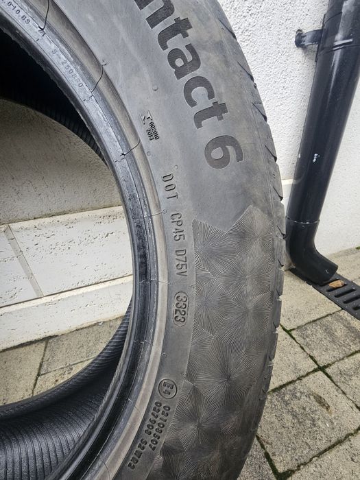 235/60 18 Continental Premium Contact 6