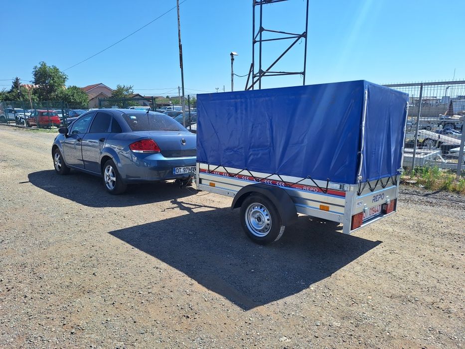 Remorca / Remorcuta auto  750kg