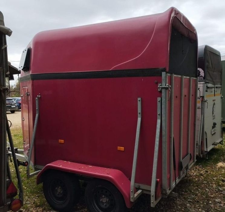 Продам прицеп КОНЕВОЗ