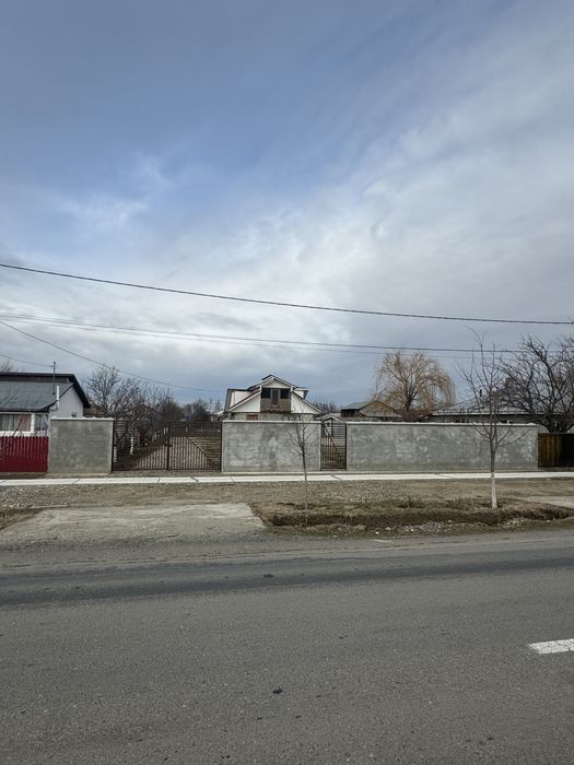 Teren 1000 m2 cu fundatie in com. Marculesti