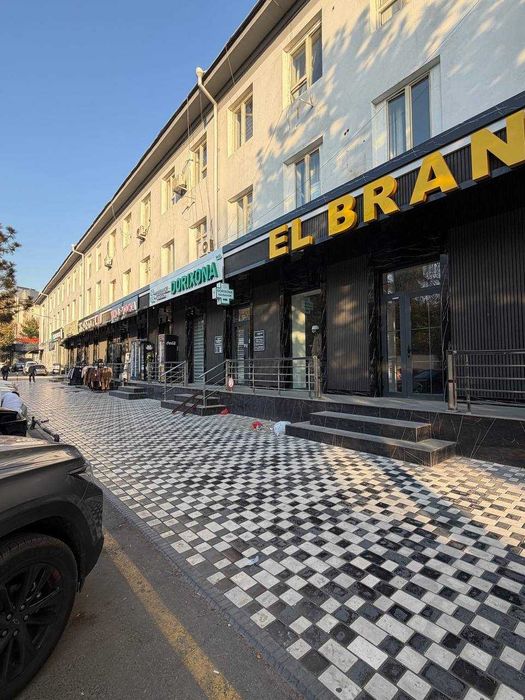 Продаётся помещение 450м2  Ориентир: Парк Ашхабад