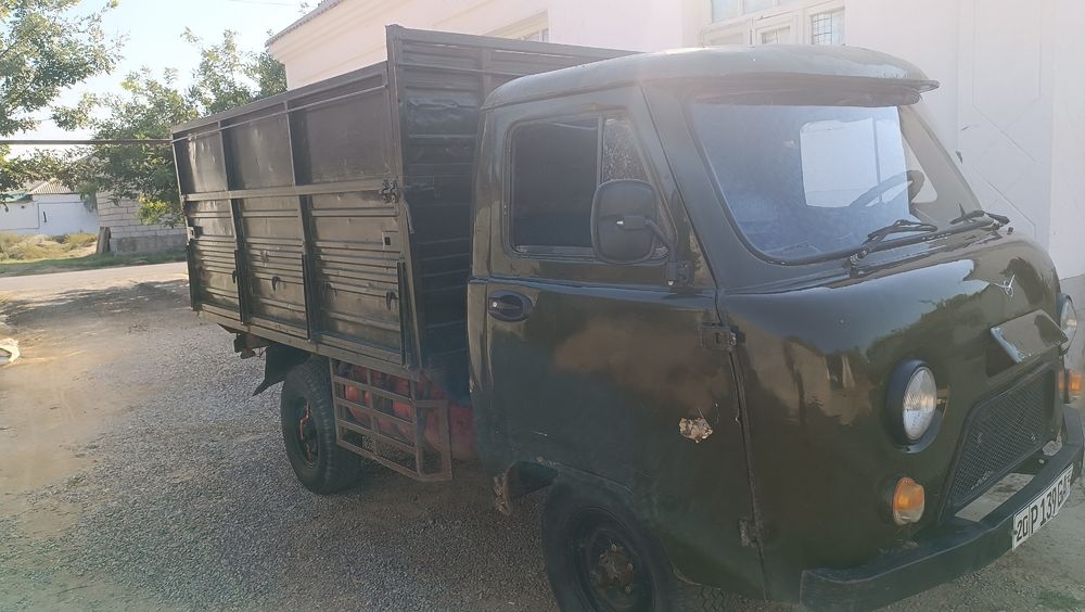 Uvazik sotiladi 
Uvazik sotiladi 
Yili 1980 xolati zoʻr 
Yoqilgʻi;