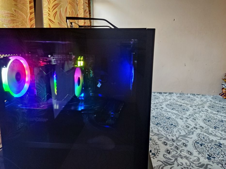 Kuchli Gaming PC To'plami