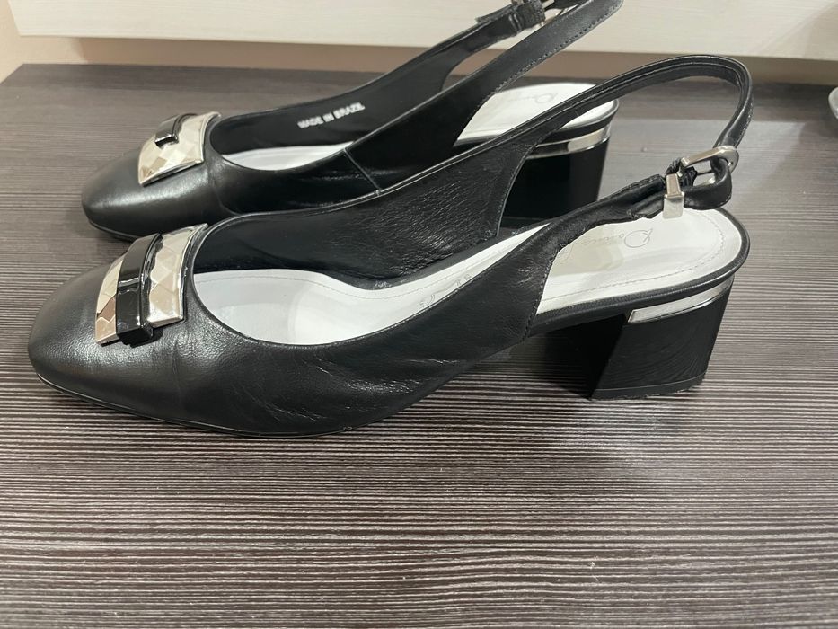 Дамски обувки купени от Punto