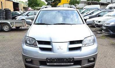 Mitsubishi Outlander 2.4i / на части