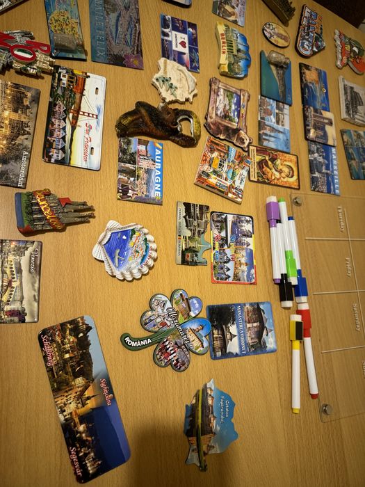 Lot magneti frigider si weekly planner cu carioci