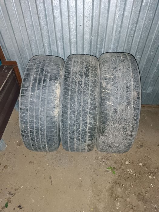 Продам шины р 16 летние 215 _ 65