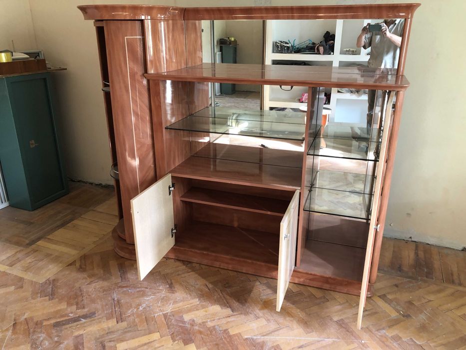 Продам горку сервант