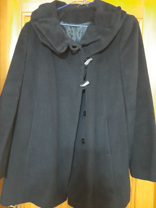 Продам кашемировое полупальто