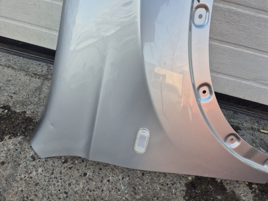 Aripă Dreapta Față Nissan Qashqai J10 2007-2010
