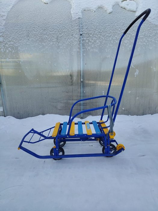 Санки с колёсиками