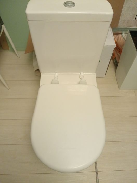 Продается туалет