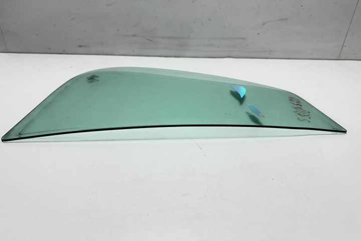 Geam dreapta spate Volkswagen VW Golf a 4-a generatie