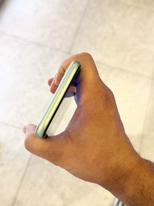 Iphone 11 holati alo