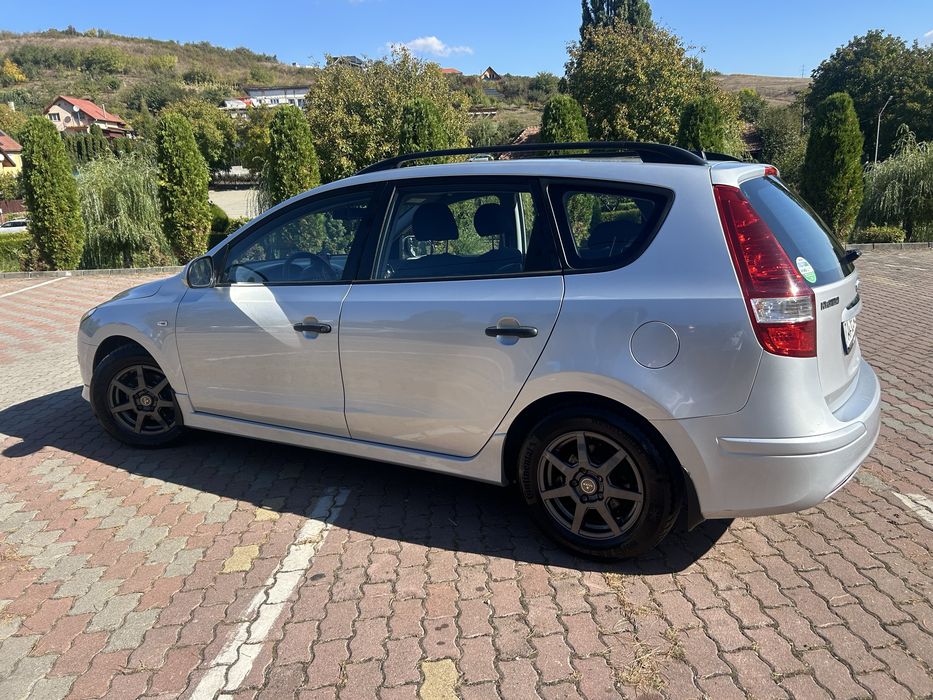 HYUNDAI i30 2012 — imagine 2