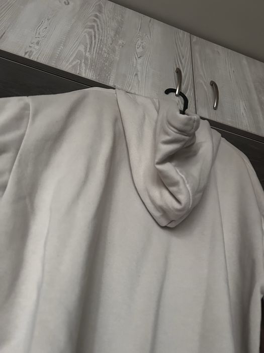 Суичър с качулка