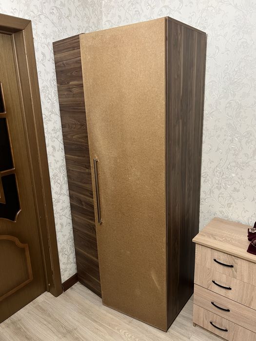 Продаю три шкафа (б/у)