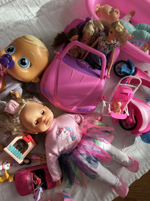 Детски кукли и принадлежности