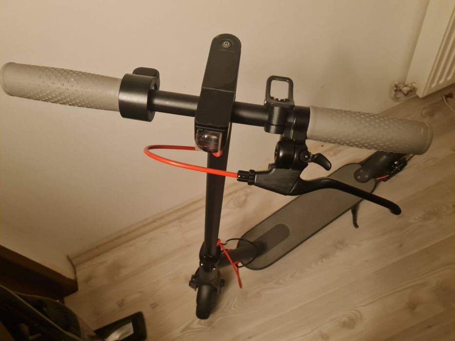 Xiaomi M365 Electric Trotineta
