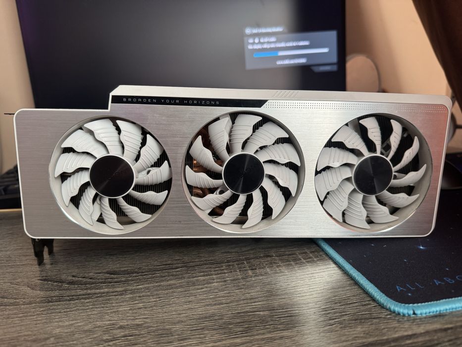 Placa Video Nvidia Rtx 3070ti Gigabyte Vision OC 8gb