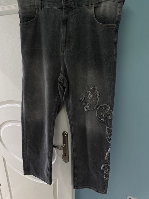 Чисто нови дънки на Bershka