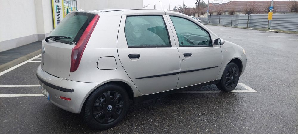 Vând Fiat Punto An 2007 Motor 1.3i Acte valabile Stare buna