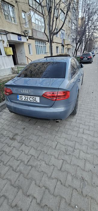 Audi A4 b8 2.7  2009