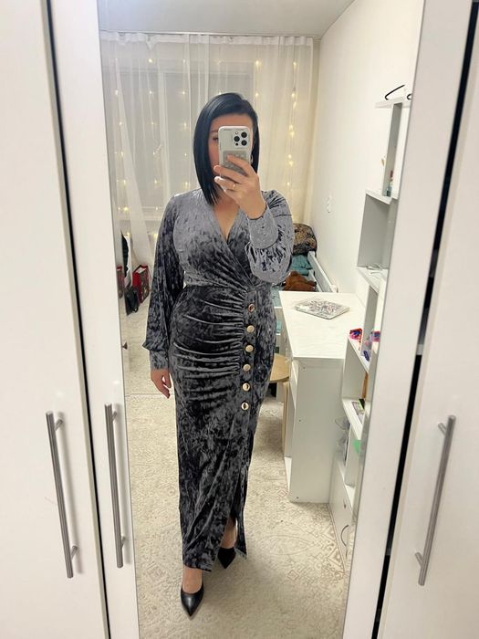 Продам шикарное платье