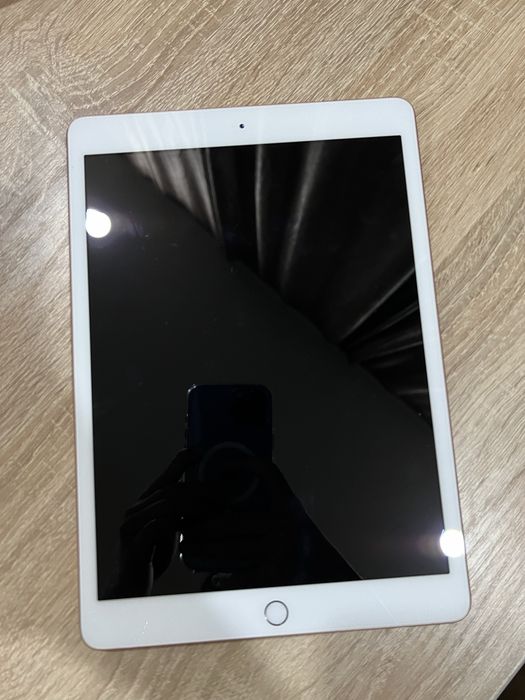 iPad 7 128 GB Gold