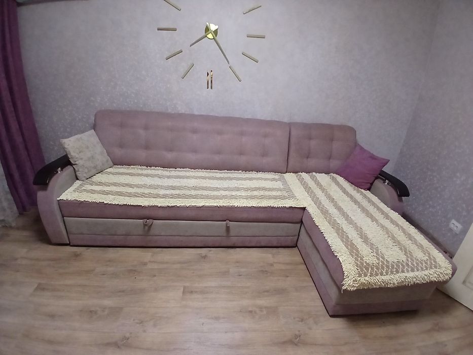 Угловой   диван  российский
