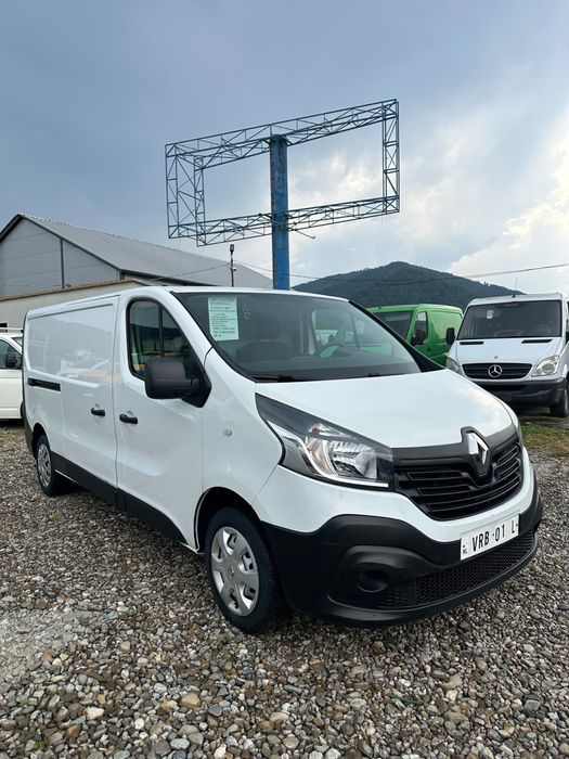 Renault trafic 3 2019 euro 6. Lung
