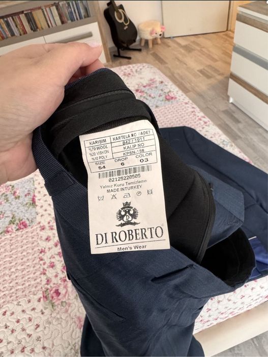 Costum barbatesc ca nou