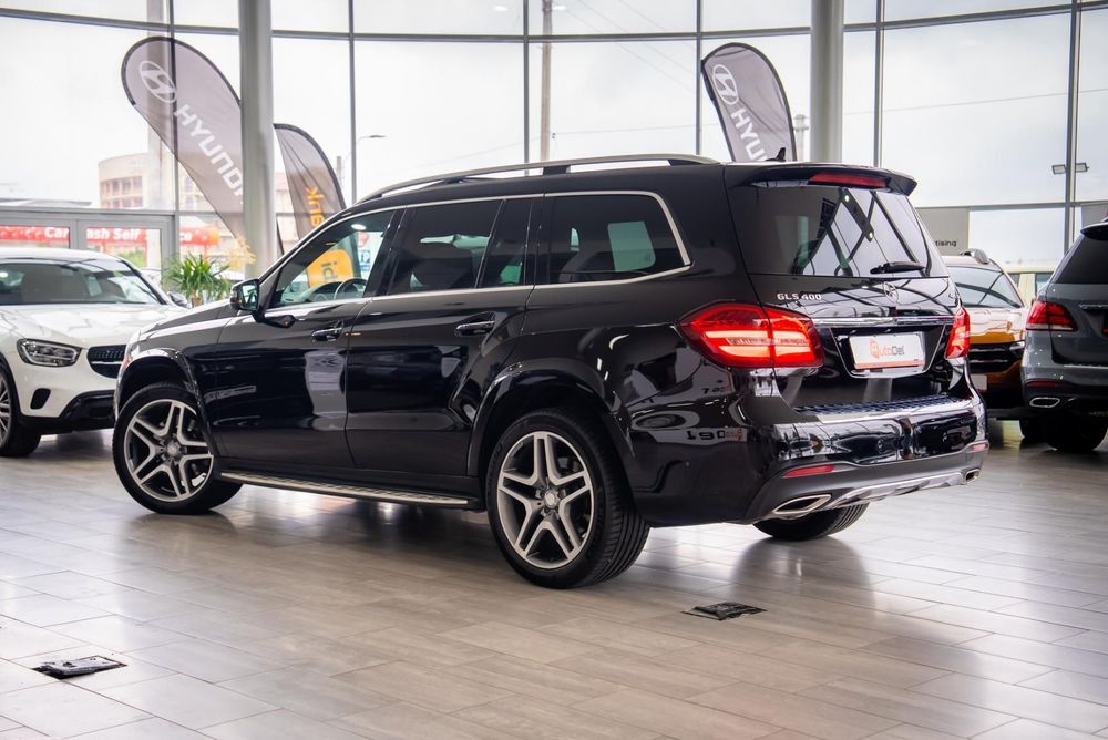 Mercedes-Benz GLS AMG 400 4Matic / TV / AIRMATIC / Panoramic / DISTRONIC