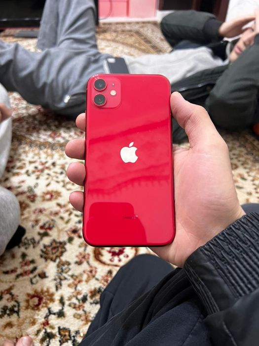 Iphone 11 в хорошем состоянии