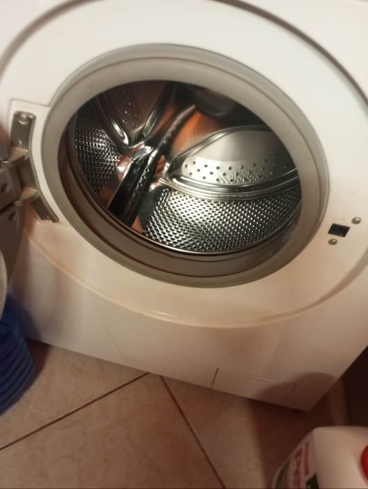 Пералня Hisense WFDJ6010 – 6 кг, A++,слим