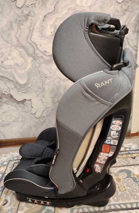 Продам детское автомобильное кресло