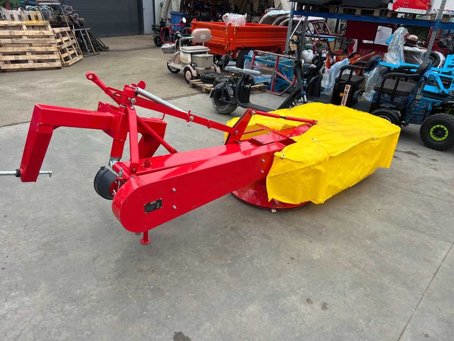 Cositoare model polonez latime lucru 1.35 m noi Agramix utilaj nou